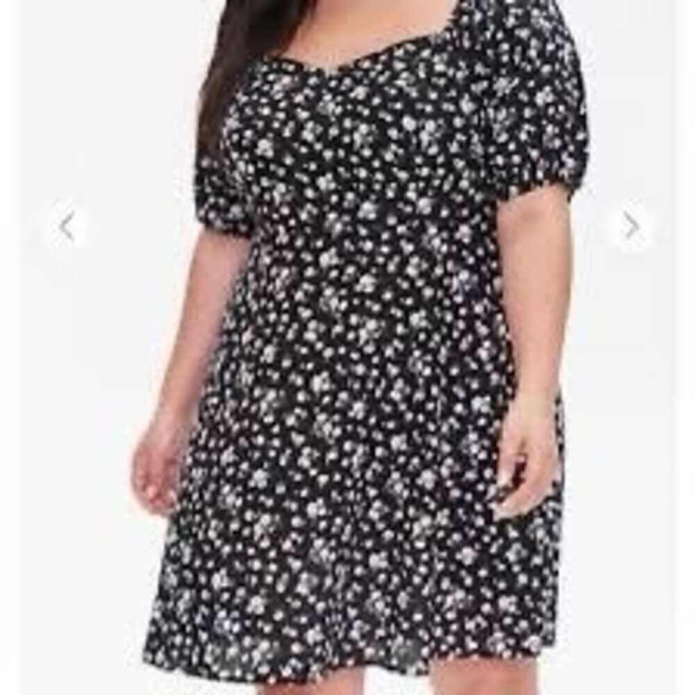 Lane Bryant Women’s Size 22 Floral Puff Sleeve Dress Black Smocked Back